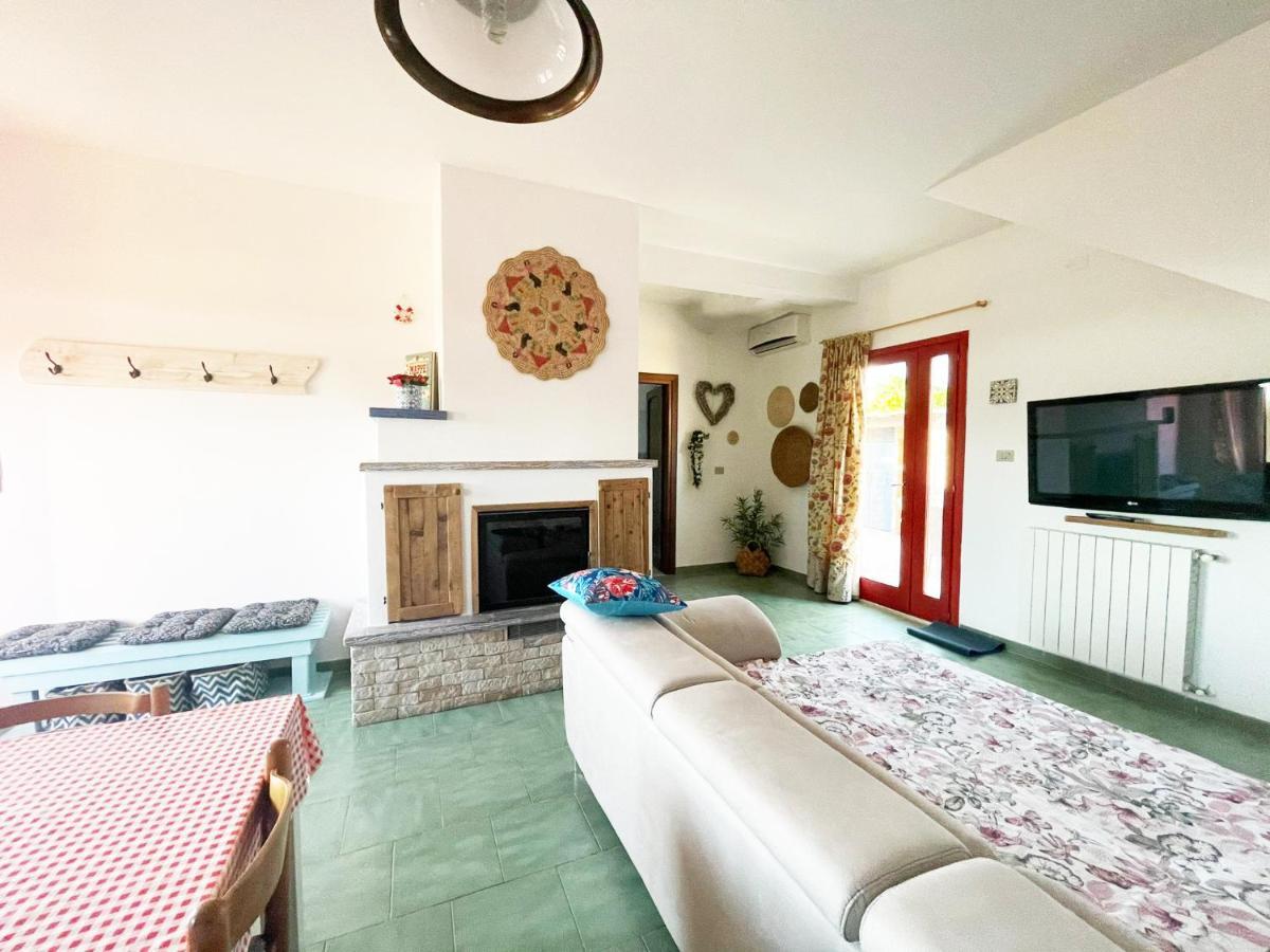 Casa Di Nelia Villa Baratili San Pietro Buitenkant foto